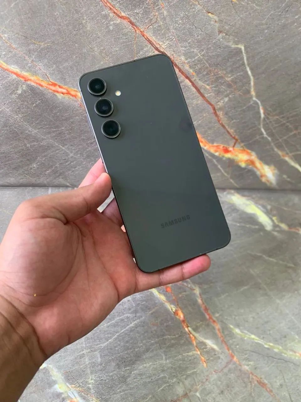 SAMSUNG S24 FE - Foto 3