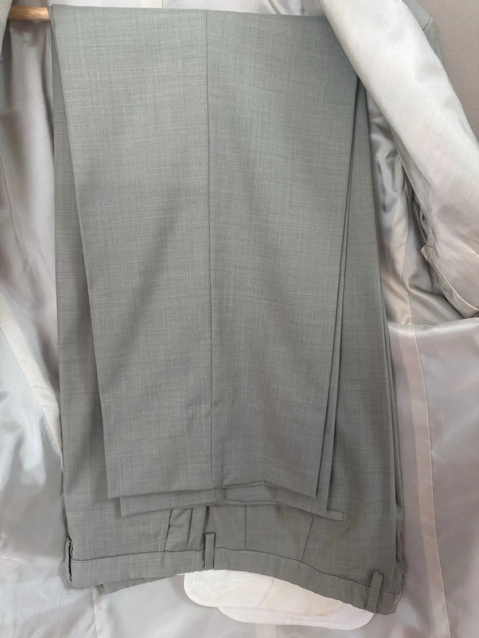 Terno Hugo boss tam 42  - Foto 3