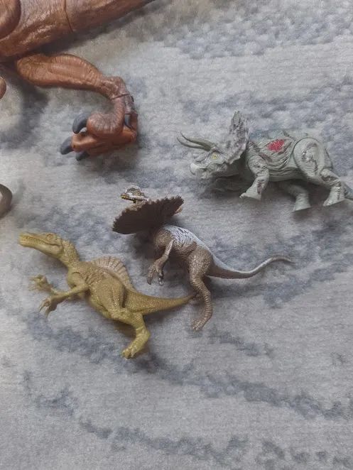 Lote 5 dinossauros jurassic park - Foto 4