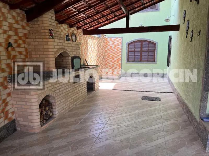 Casa de rua : / Residencial / Vila Blanche