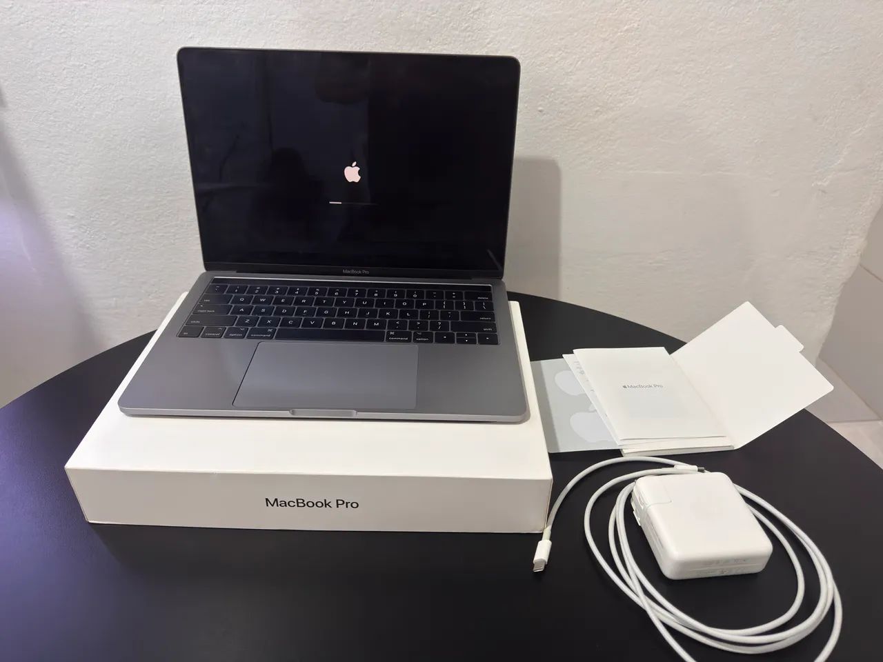 MacBook Pro Touch Bar - Foto 4