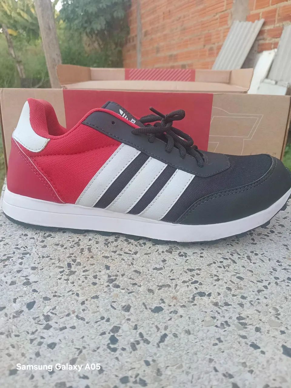 Tênis adidas  - Foto 2