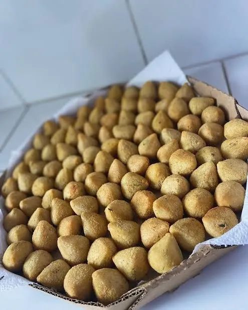Salgados coxinha e canudinho  - Foto 2