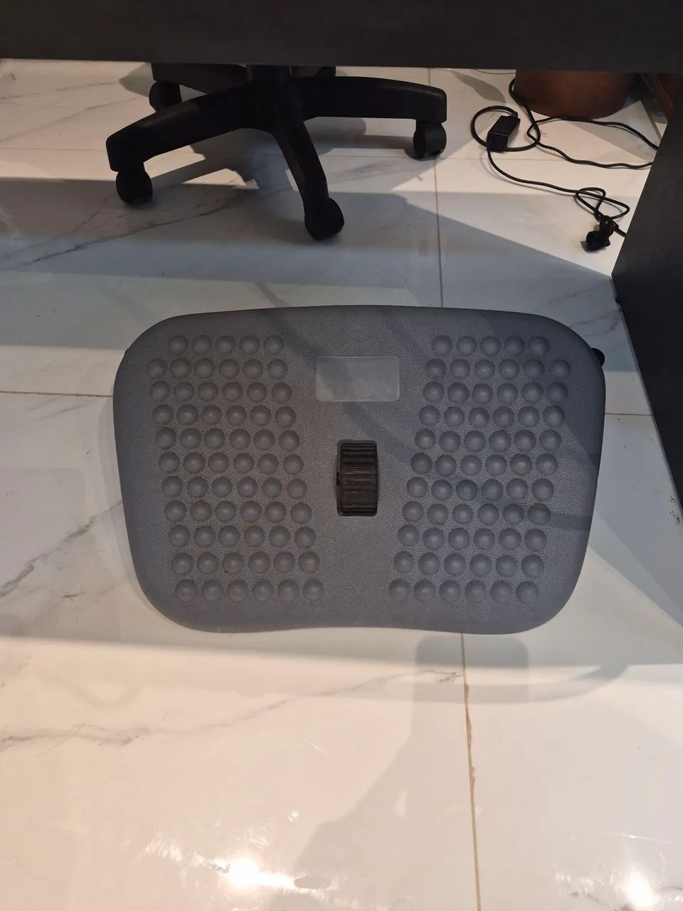 APOIO ERGONÔMICO PARA OS PÉS