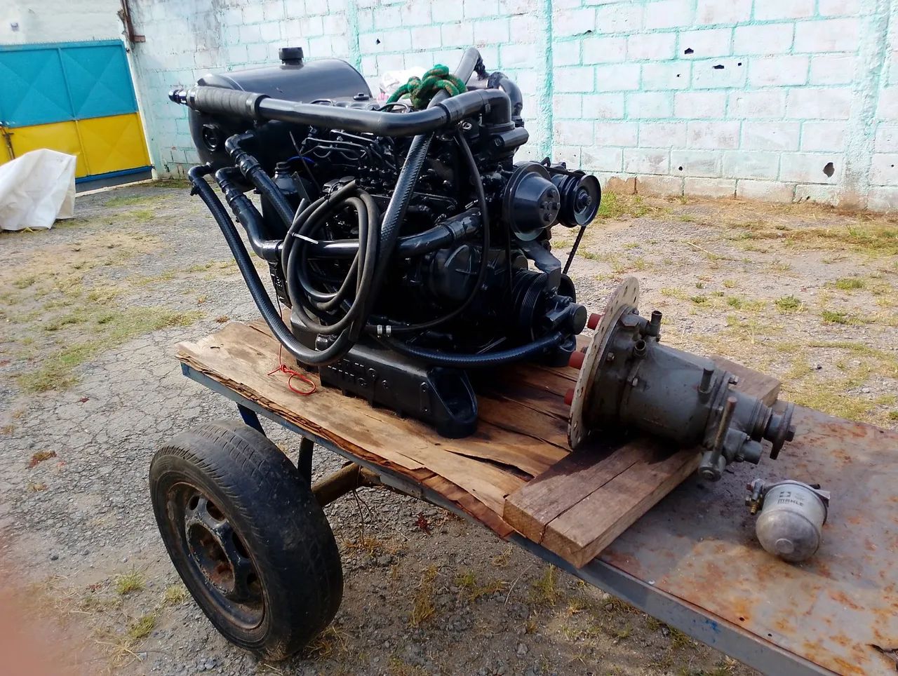 Motor diesel marinizado Isuzu C201( thermo king) - Foto 2