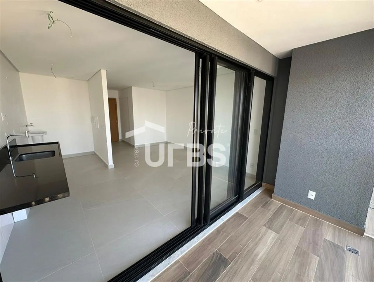 Apartamento 2 Suítes - Gyro Vaca Brava - Foto 3