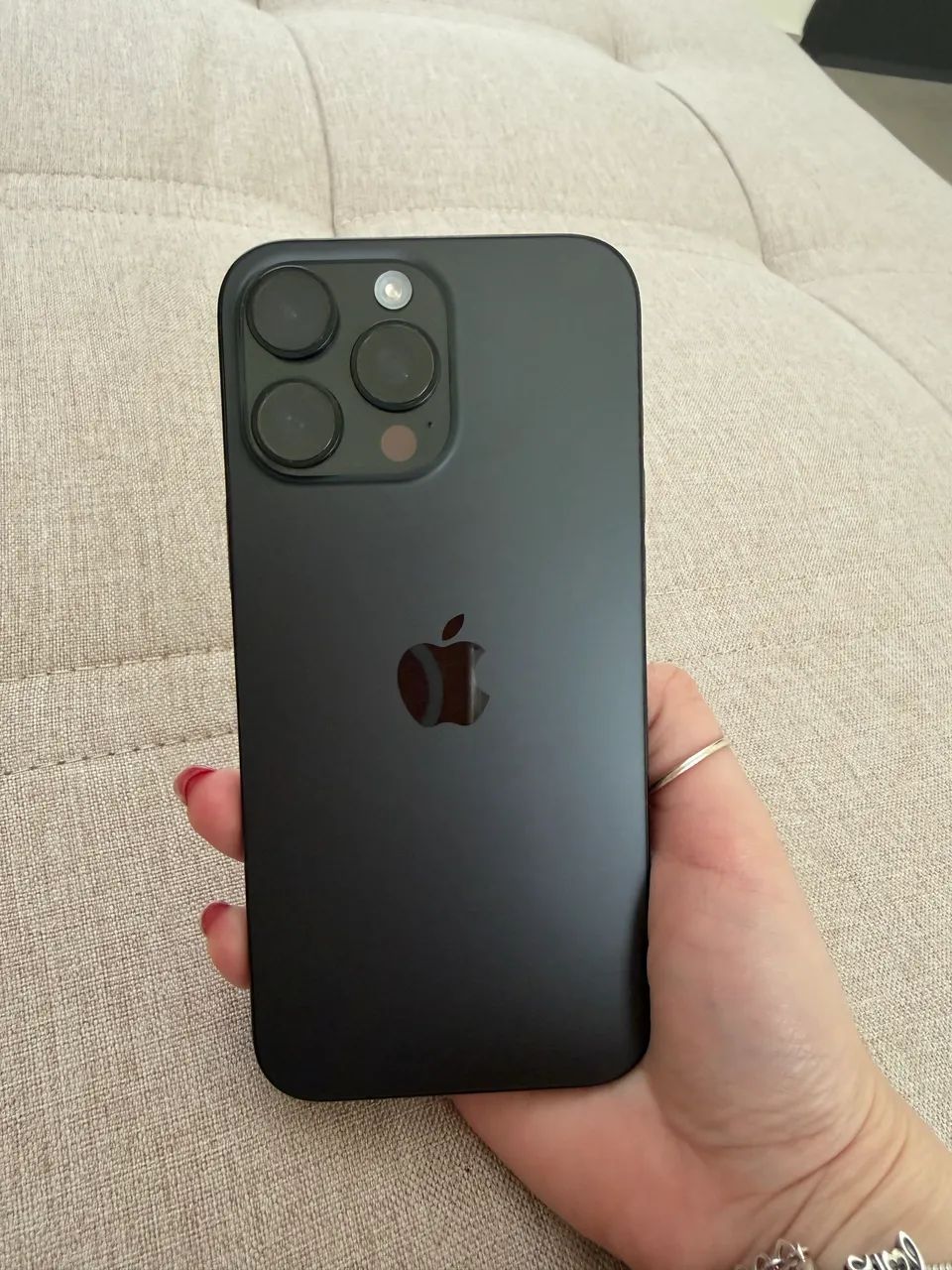 iPhone 16 pro max 1 preto 