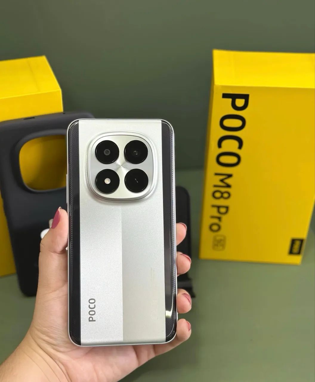 Celular Poco M8 Pro 5G NFC 512/12 Prata Lacrado