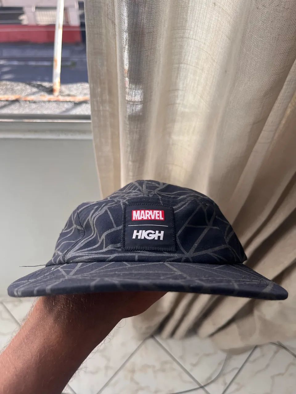Boné HIGH X MARVEL SPIDER MAN Five Panel