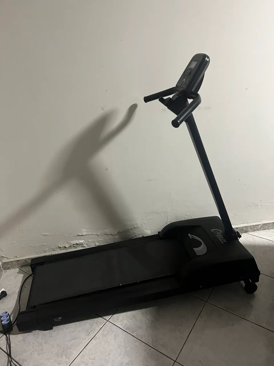 Esteira elétrica para exercícios