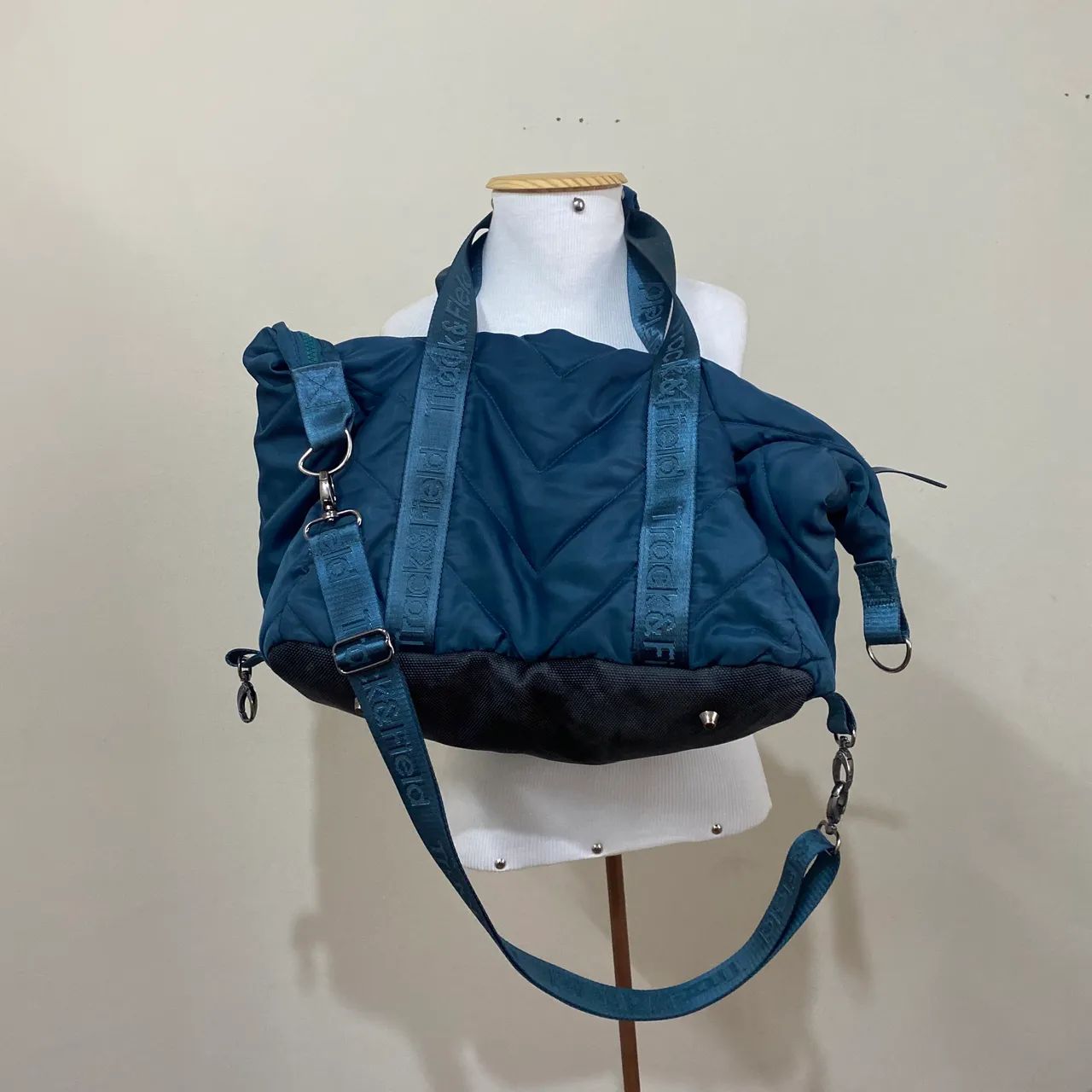 mala duffel track field azul anoitecer 