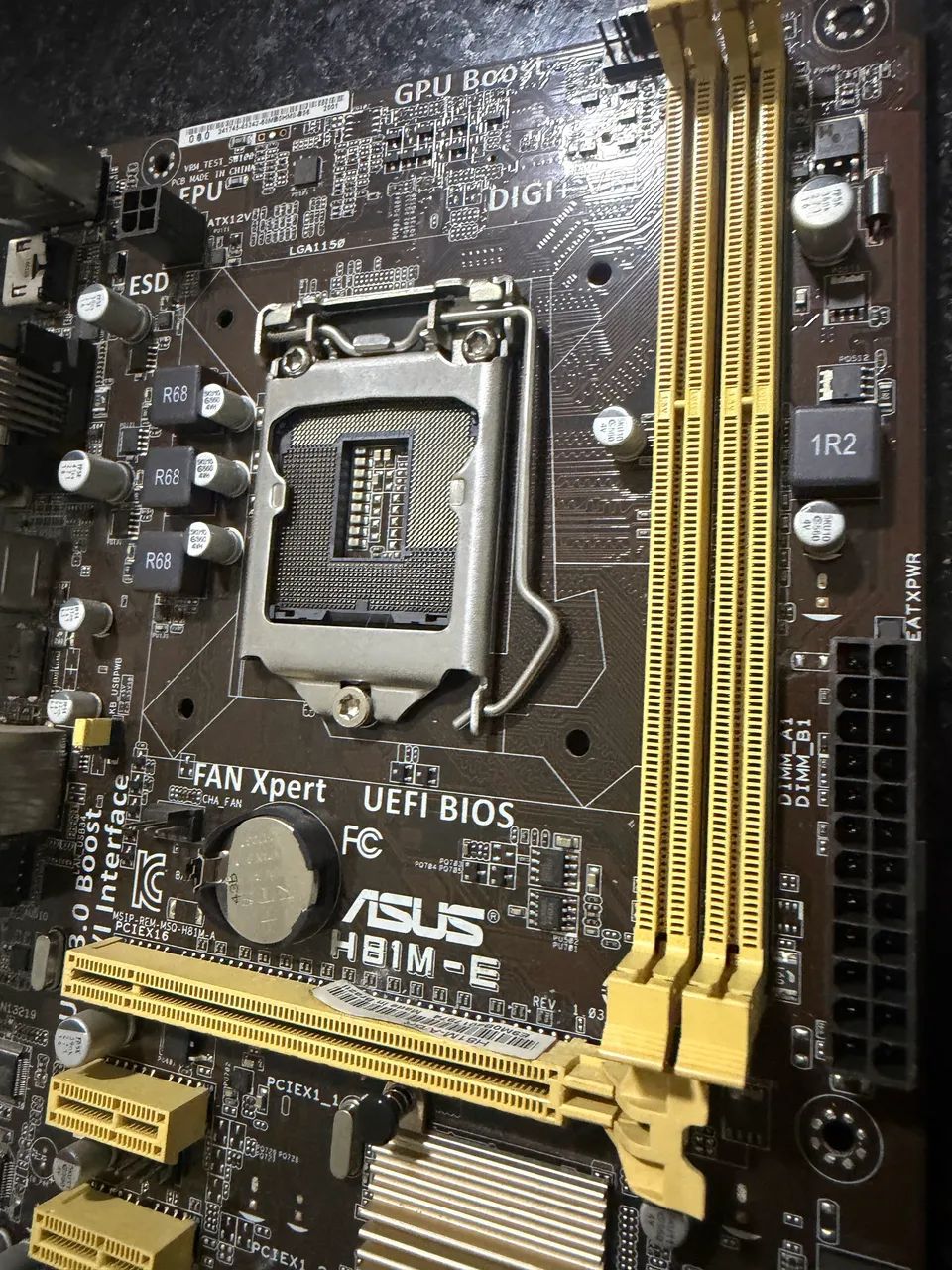 Placa mãe asus h81  - Foto 2