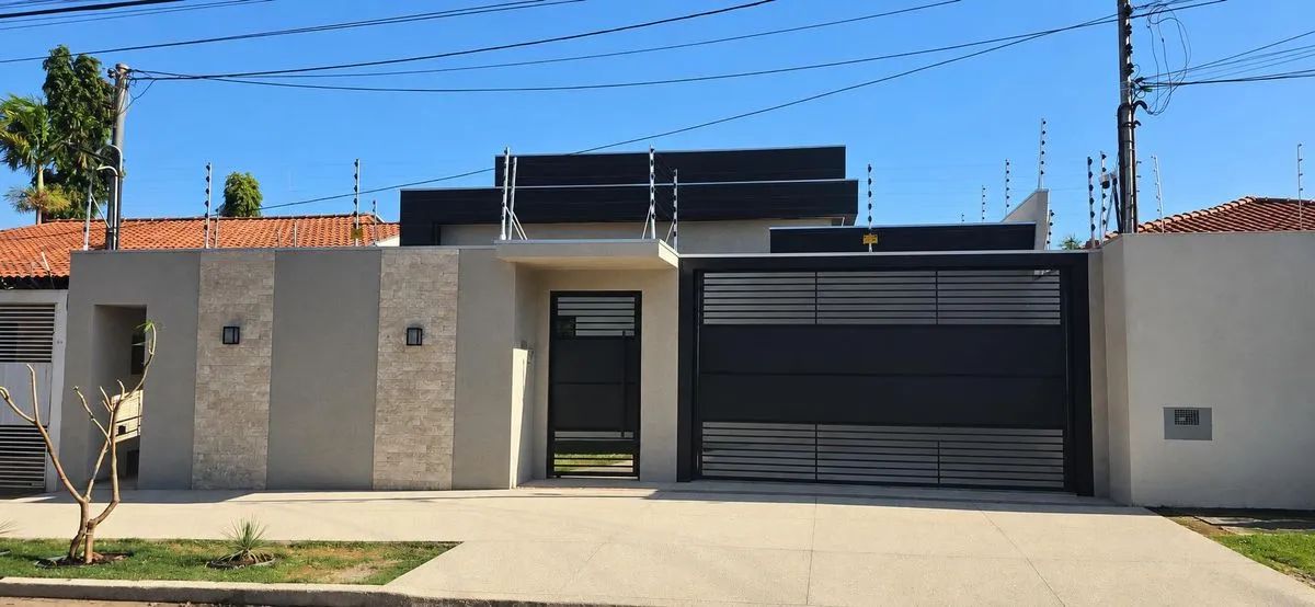 Casa em excelente localização com 3 suítes