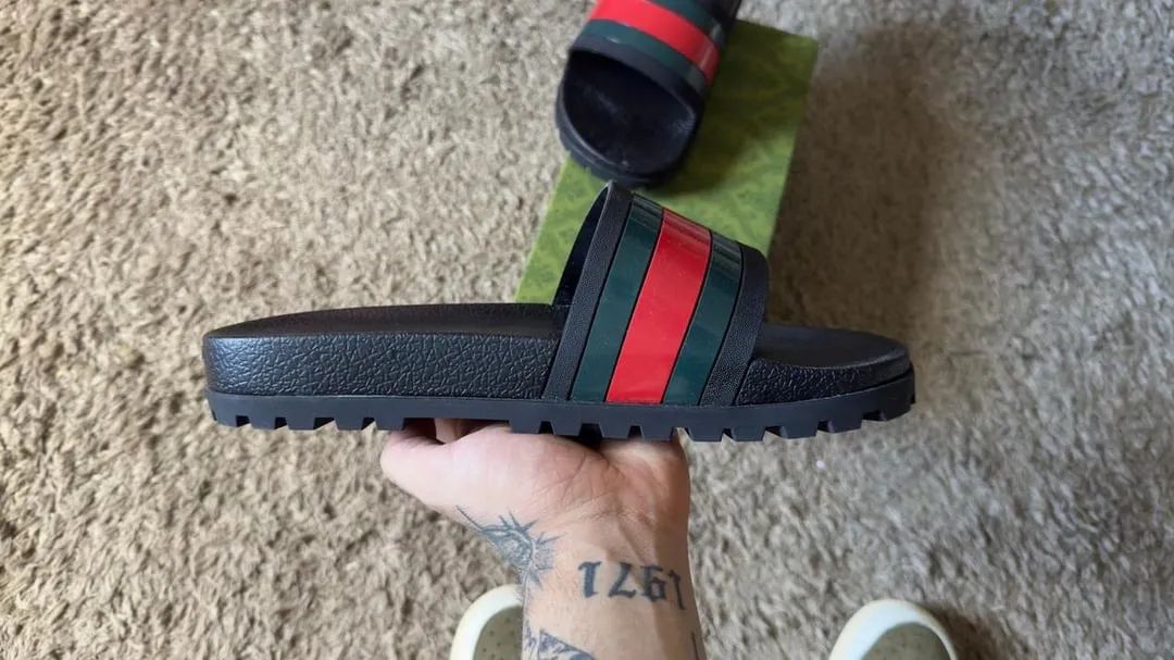 Chinelo slide gucci - Foto 4