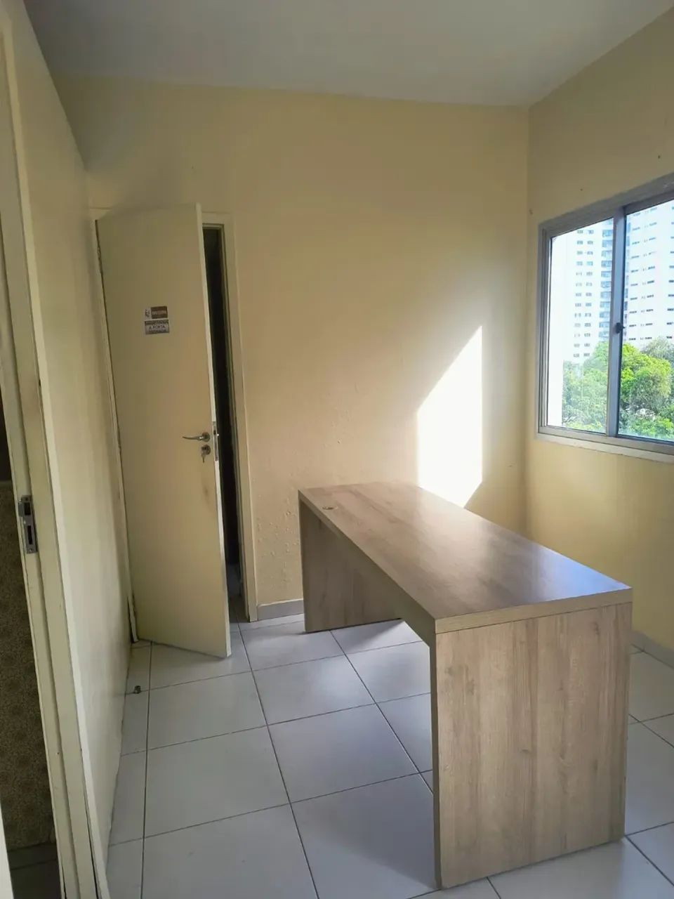 SR Aluga-se Sala Comercial no Centro 32m - Foto 4
