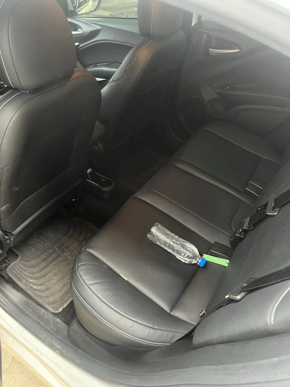 Fiat Cronos Precision 1.3 16V Flex Aut. 2024 - Foto 2