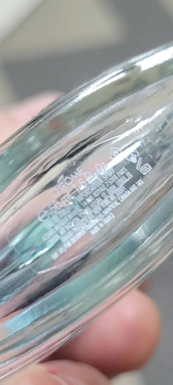 Perfume Azzaro Chrome Eau de Toilette de 50ml (Usado) - Foto 3