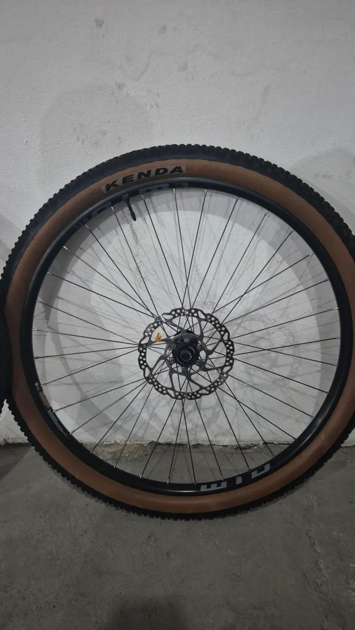 Rodas MTB WTB Light Alumínio com pneu e disco de freios - Foto 2
