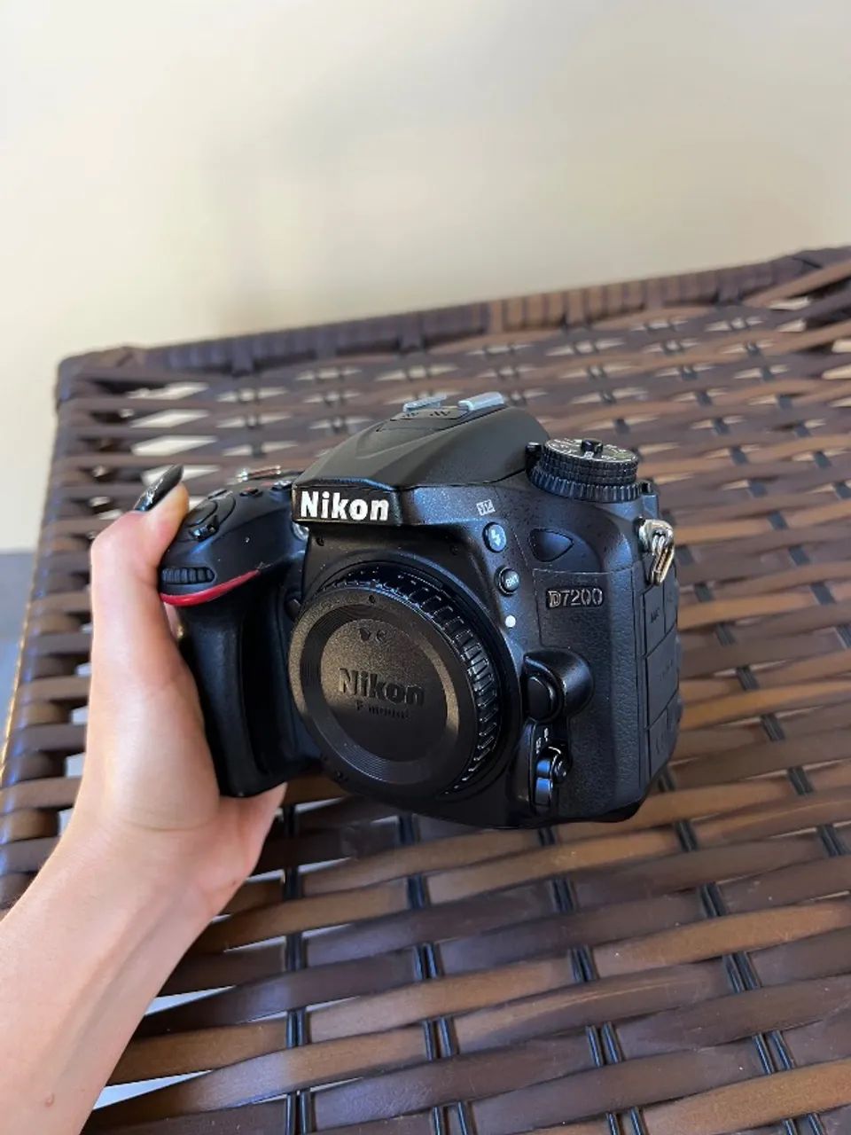 VENDO CÂMERA NIKON D7200 - Foto 2