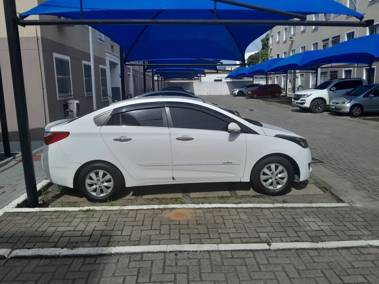 Hyundai Hb20S 2015