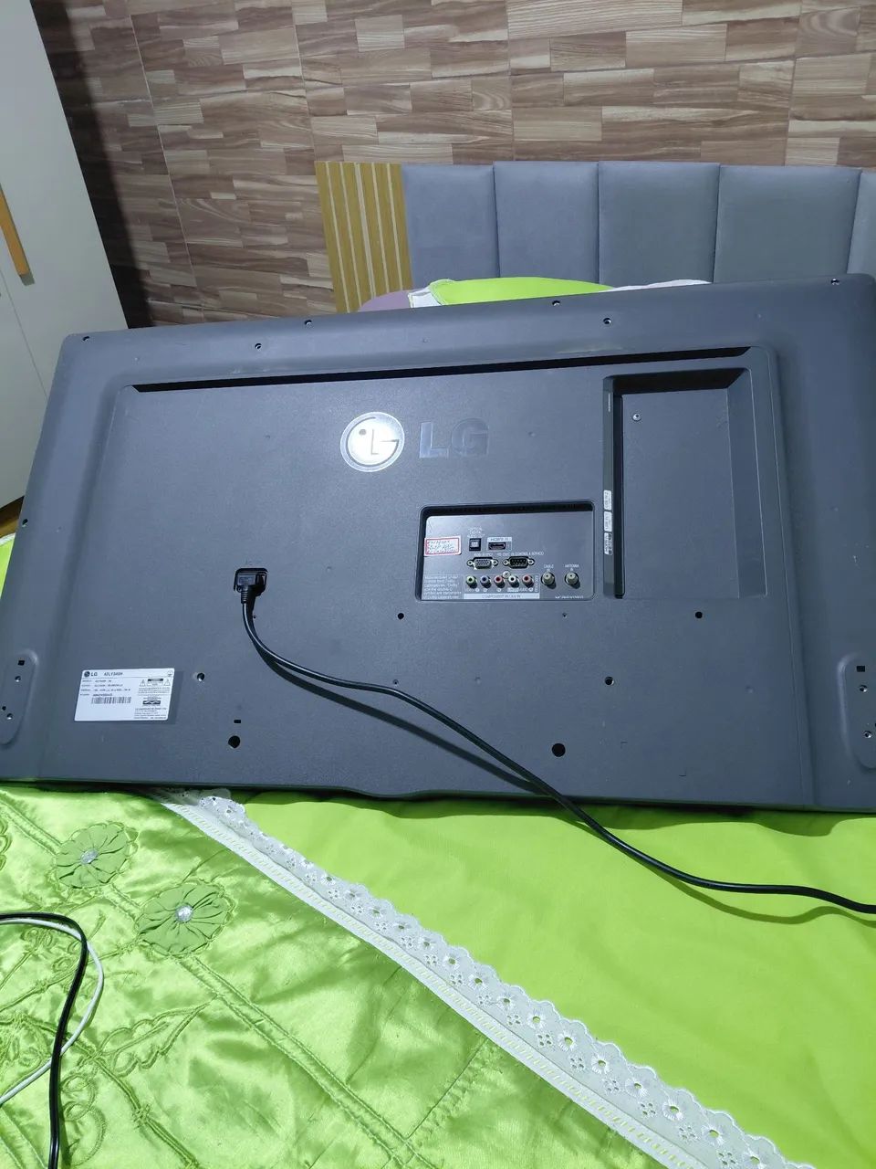 Tv LG, 42 polegadas  750.0 - Foto 2