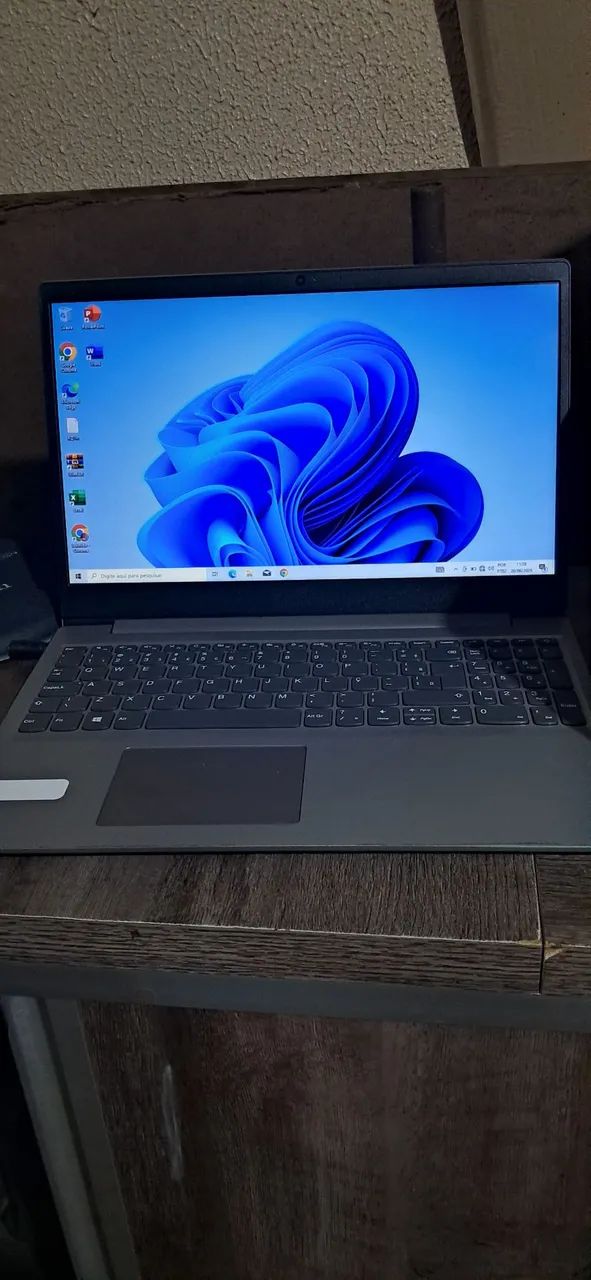 Vendo Notebook lenovo com 8 de ram - Foto 4