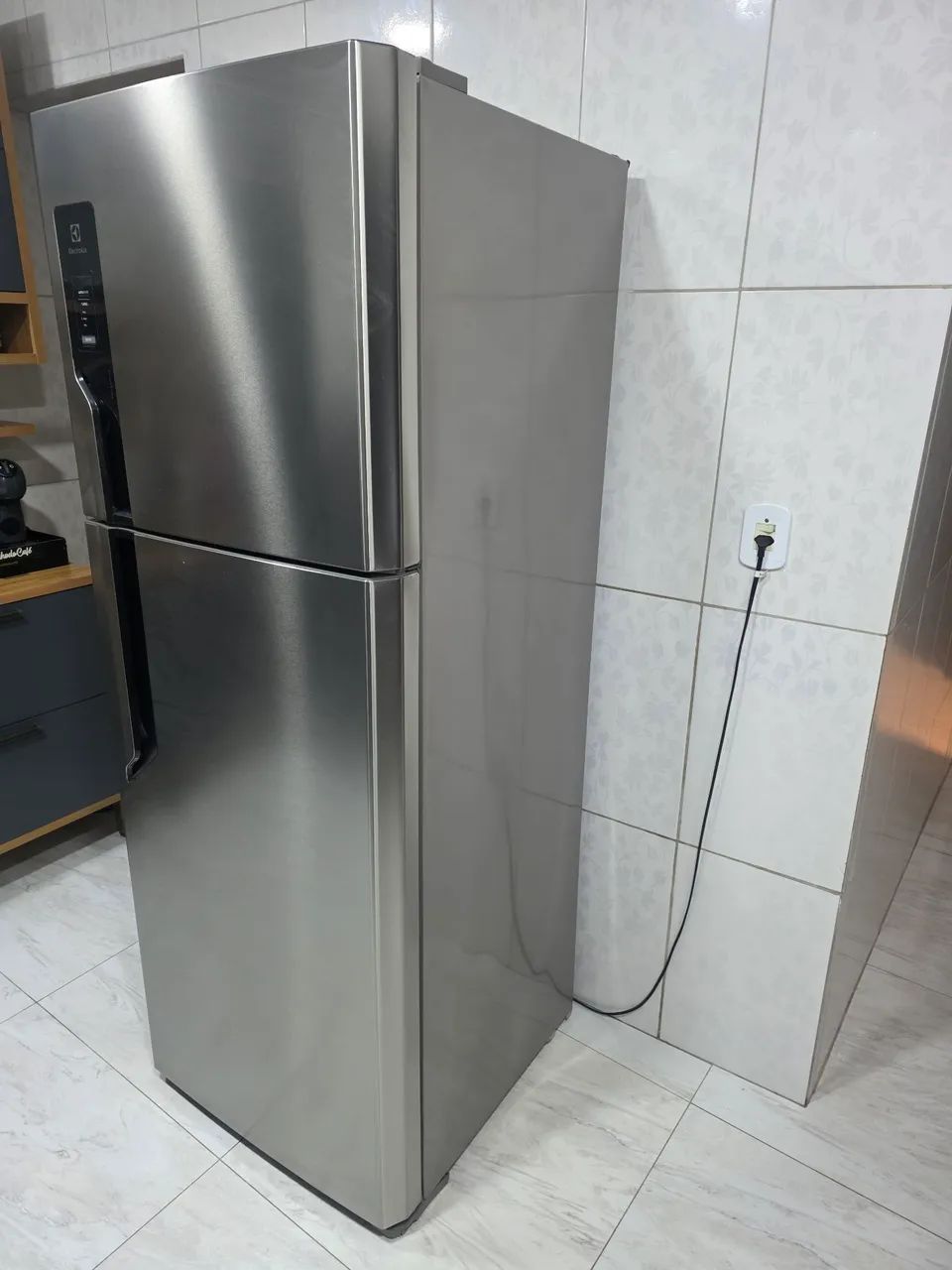 Geladeira eletrolux tf71s 