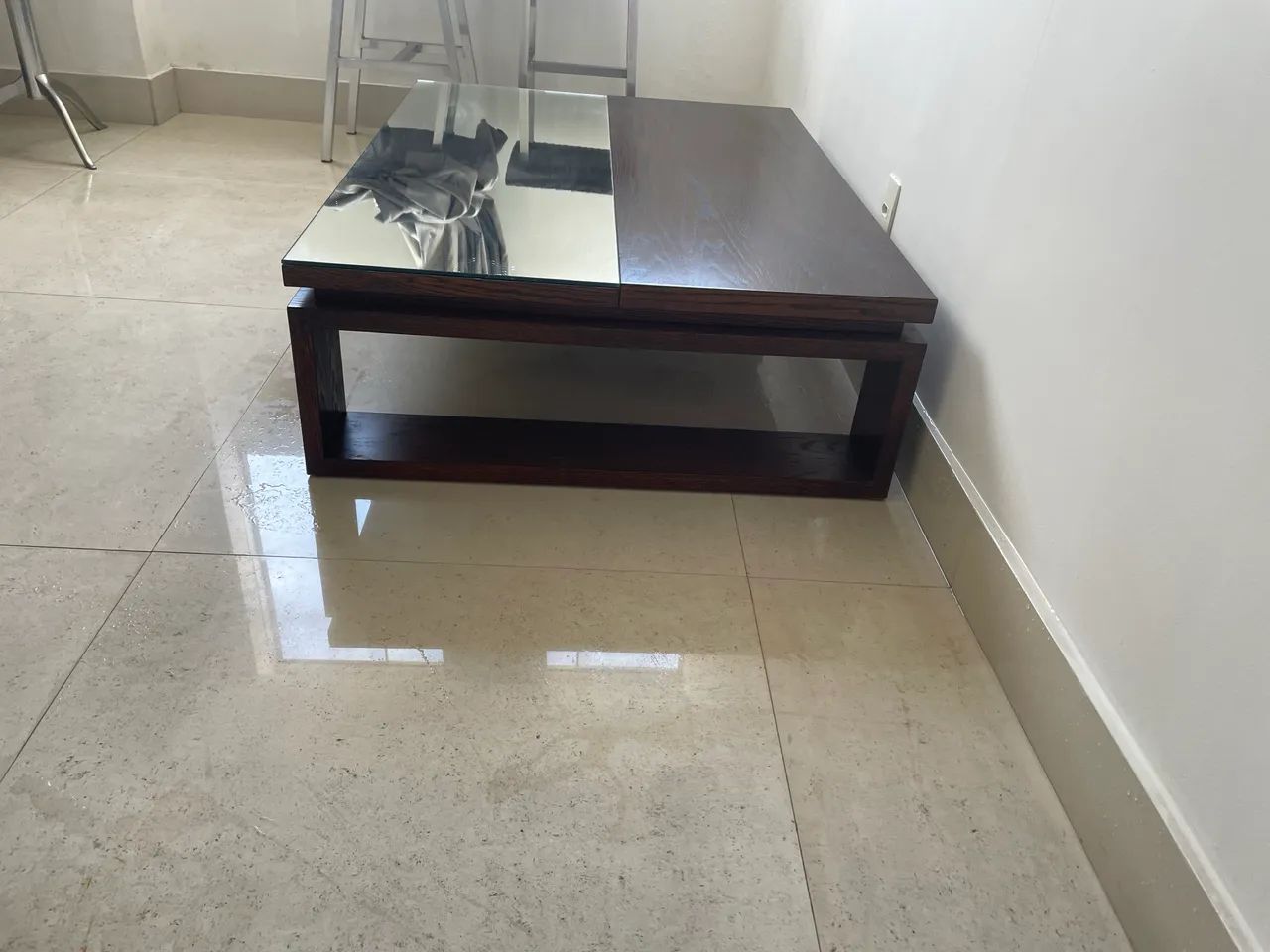 MESA DE CENTRO MADEIRA MACIÇA 