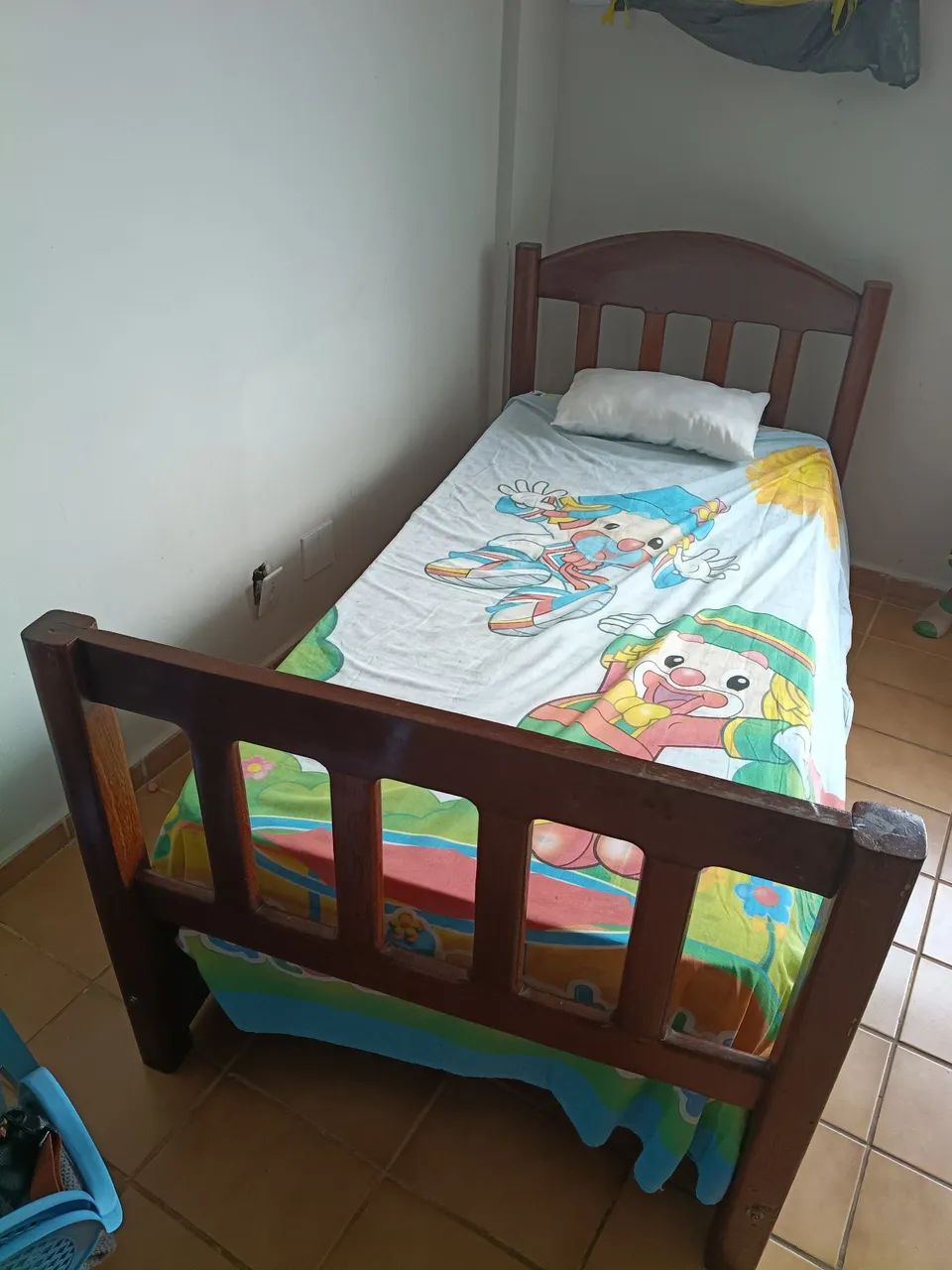 Cama de solteiro 