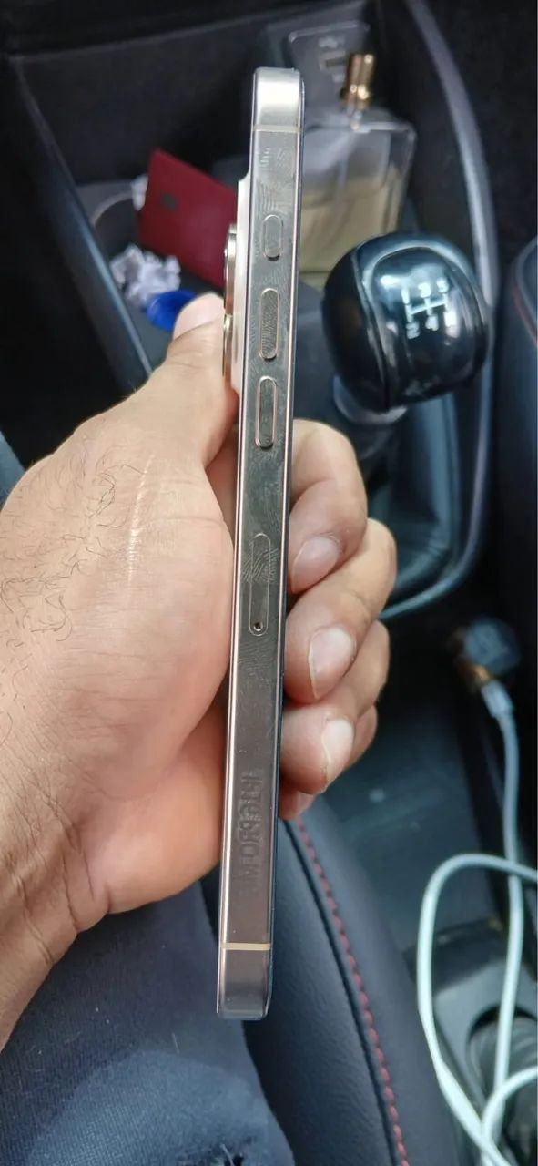 Iphone 16 pro max - Foto 4