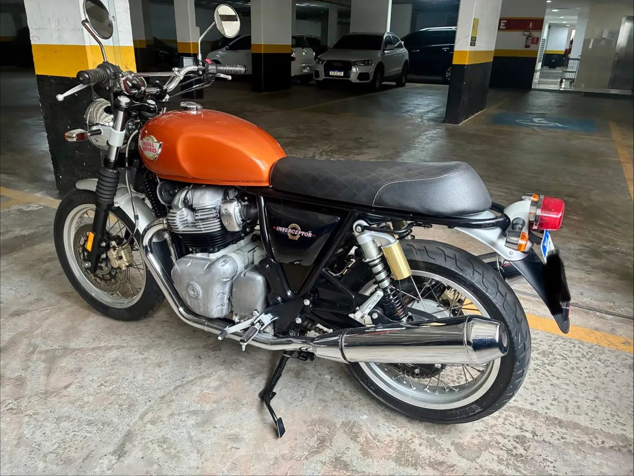 Interceptor 650 - Foto 2