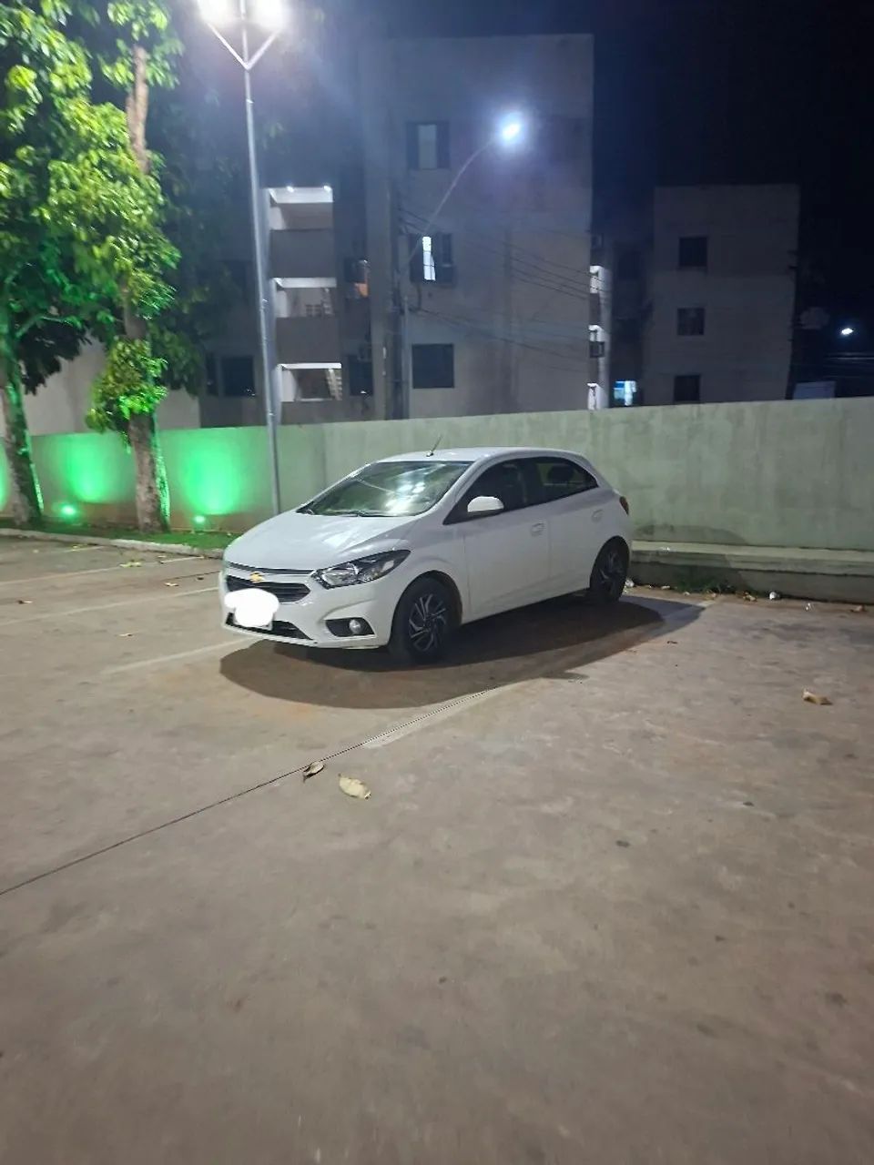 Chevrolet Onix Hatch LT 1.0 8V Flex Mec. 4P 2018 - Foto 3