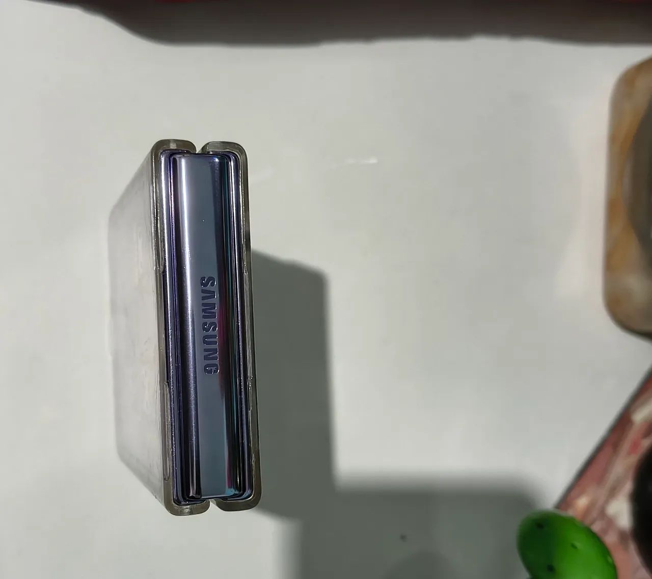 z flip 4 (com defeito) - Foto 5