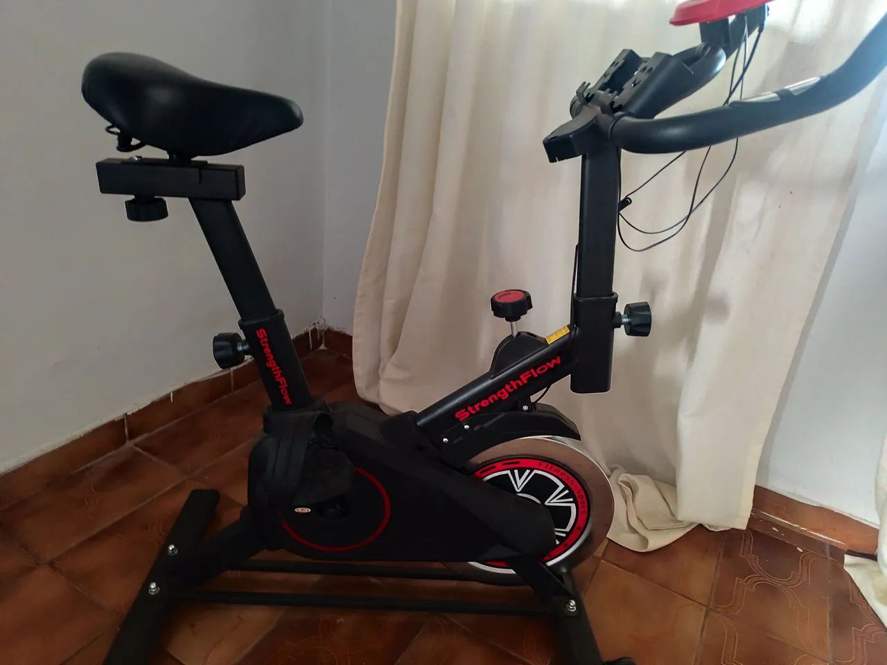 Bicicleta ergométrica  - Foto 3