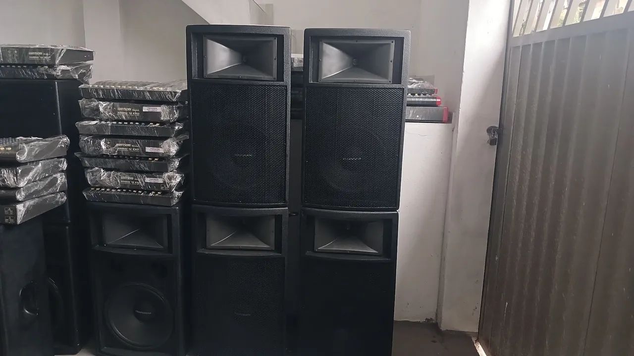 Caixas passivas 15" 