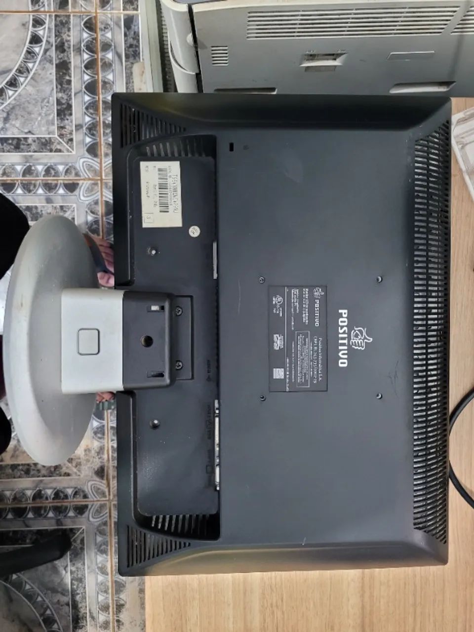 Monitor POSITIVO 19' TFT19W8oPSA - Foto 2