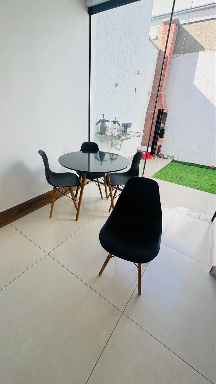 Mesa com 4 cadeiras  - Foto 5