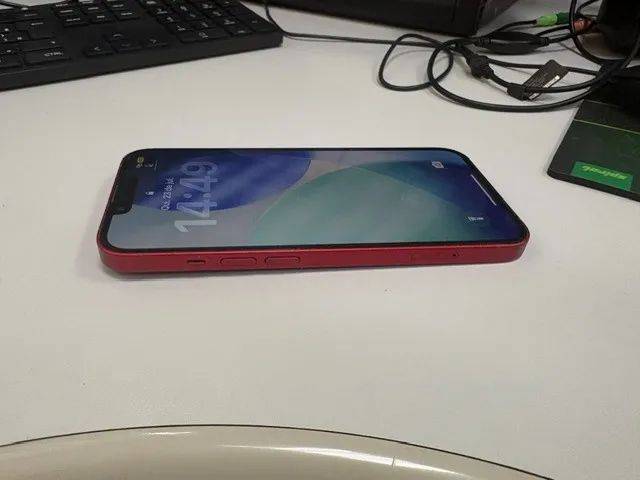iPhone 13 256GB PRODUCT(RED) - Excelente estado