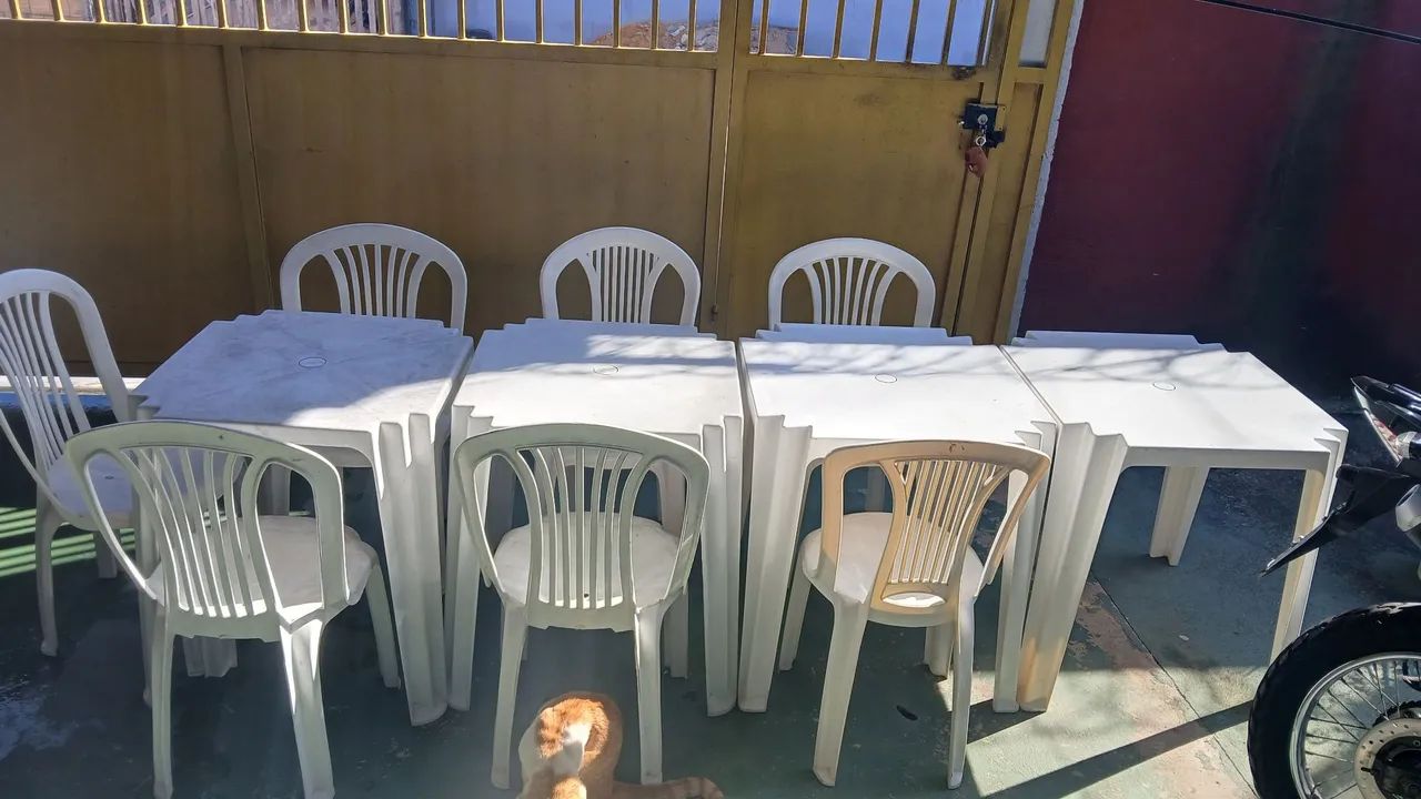 Mesas e cadeiras - Foto 2
