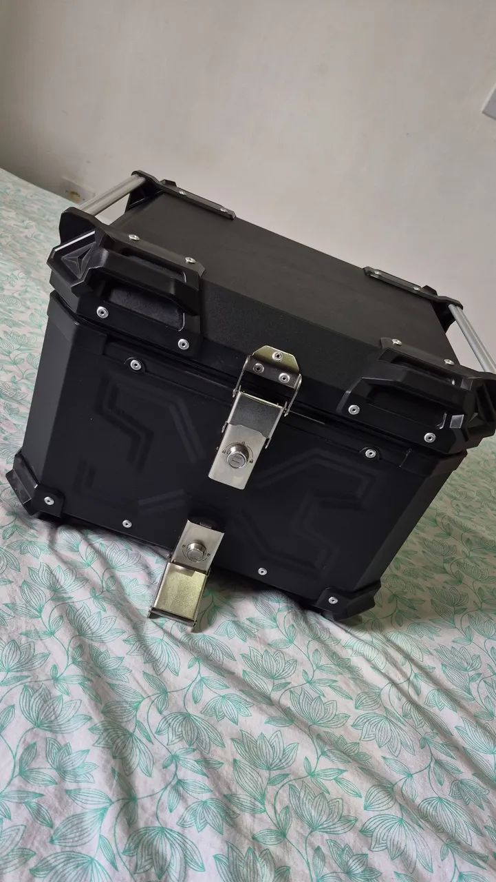 Baú 45L