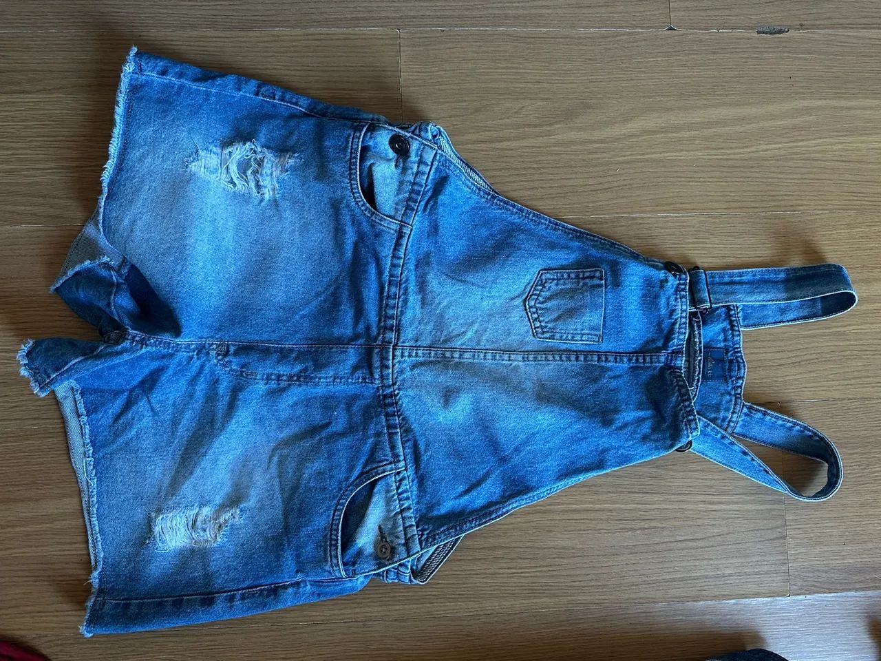 3 Shorts Jeans por 1 preço  - Foto 3