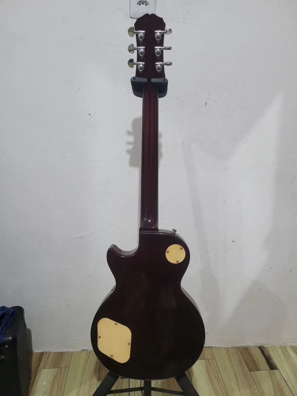 Guitarra Epiphone Les Paul Standard  - Foto 2