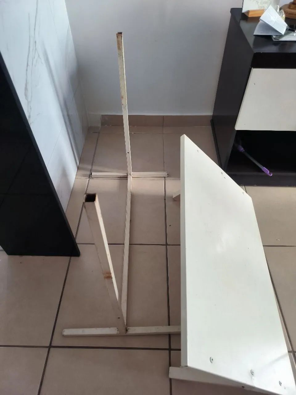 Mesa de alumínio 