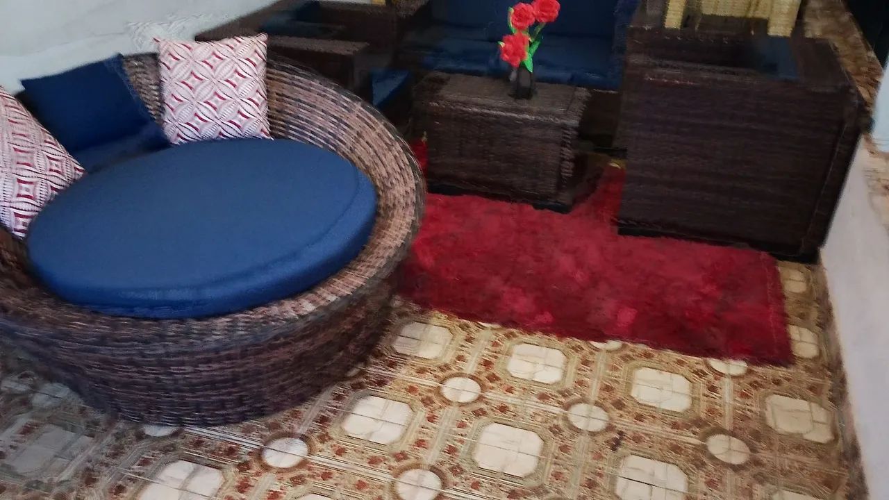 Conjunto de sofá e Chese de área externa  - Foto 2