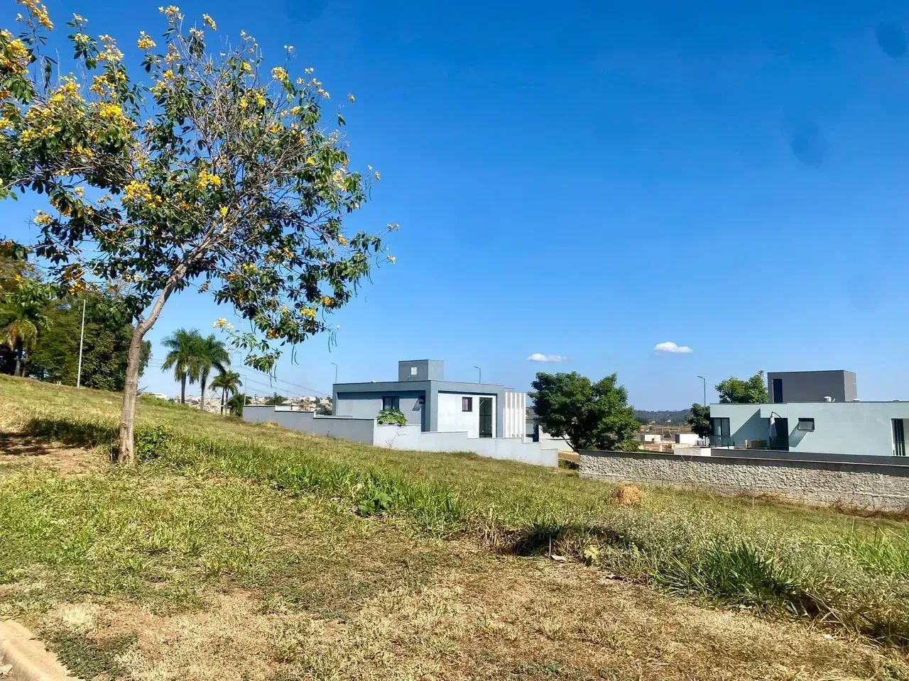 Lotes no Condomínio Alphaville em Vespasiano - Melhores Lotes de 500 metros! - Foto 7