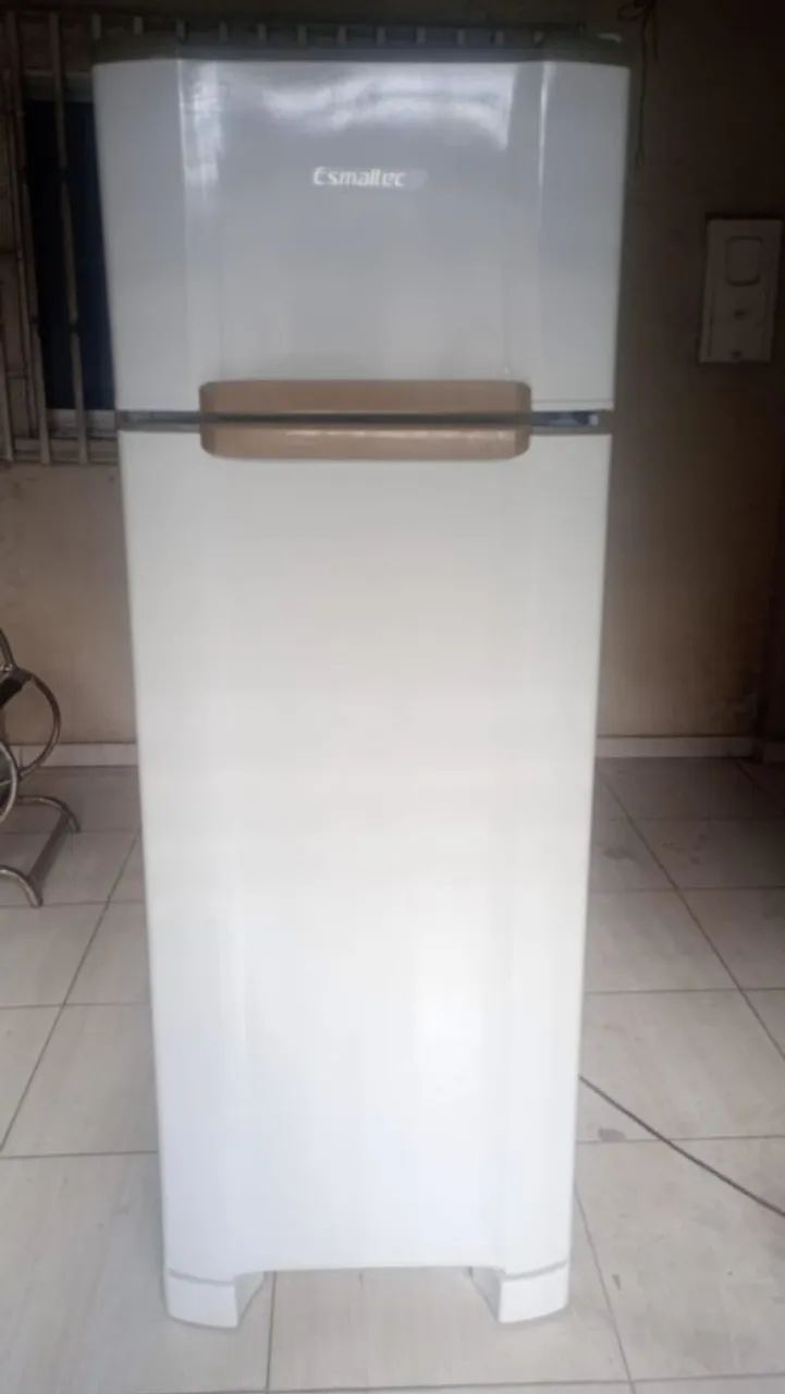 Vendo geladeira