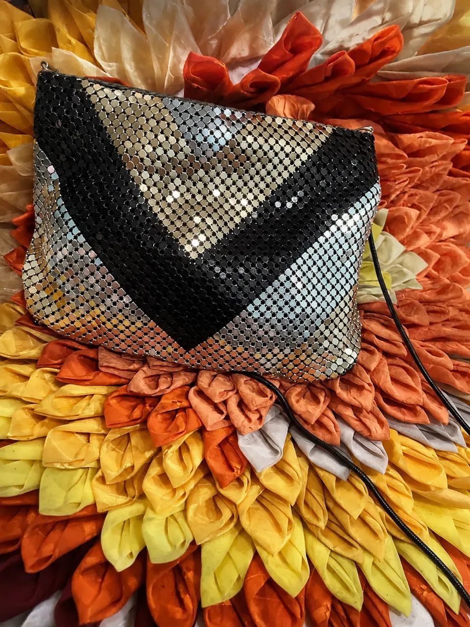 Clutch malha metálica