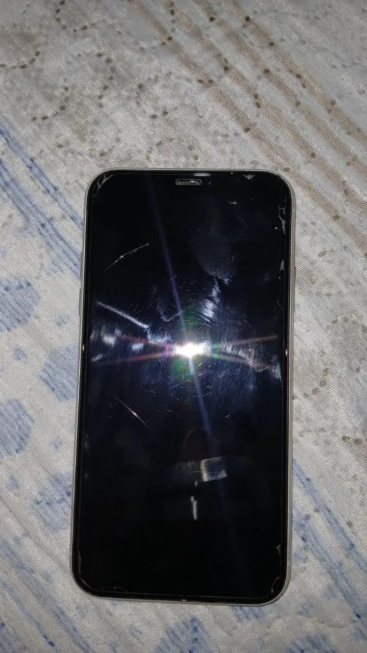 iPhone 64 gigas  - Foto 3