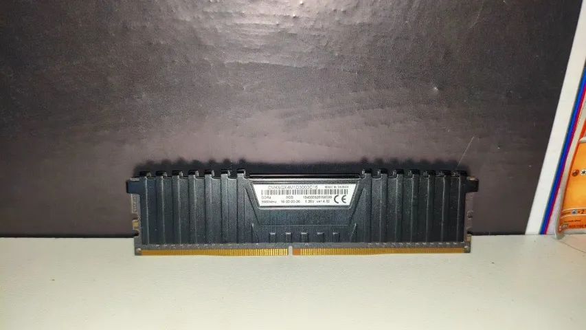 Memória RAM Corsair 8GB 3000MHz - Foto 2