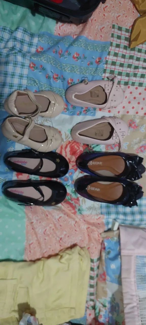Sapatinhos de bebê menina